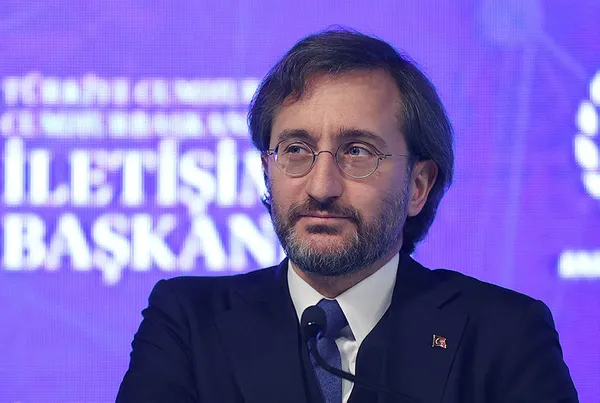 cumhurbaskanligi-iletisim-baskani-altun-abd-disisleri-bakanligi-insan-haklari-raporunu-degerlendirdi-1617302789491.jpg ABD'nin skandal İnsan Hakları Raporu'na İletişim Başkanı Fahrettin Altun'dan tepki - 1
