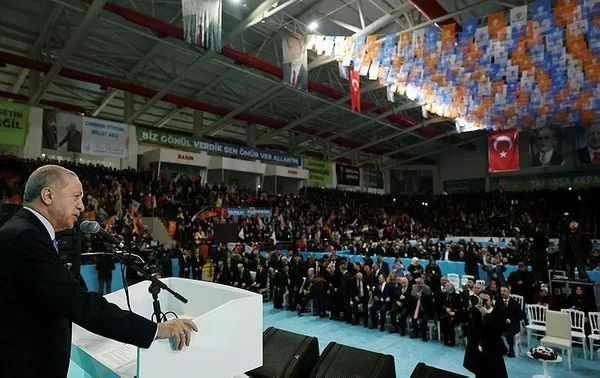 iste-ak-partinin-adiyaman-adaylari-baskan-erdogan-tek-tek-acikladi-1707402774684.jpeg