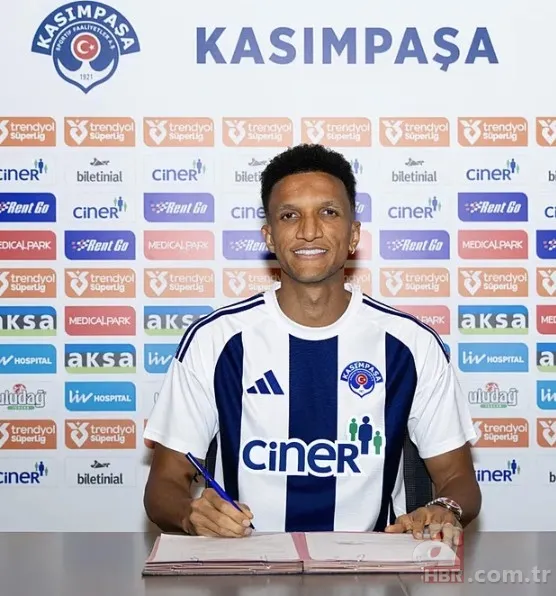 Sarı-lacivertlilerde ayrılık rüzgarı: 2 ismin bileti kesildi 4