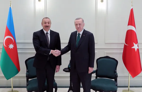 İlham Aliyev'in Rize yorumu kalabalığı coşturdu! "Aziz kardeşim Erdoğan'a dedim ki" sözleri ile açıkladı: Cennete benziyor - 4