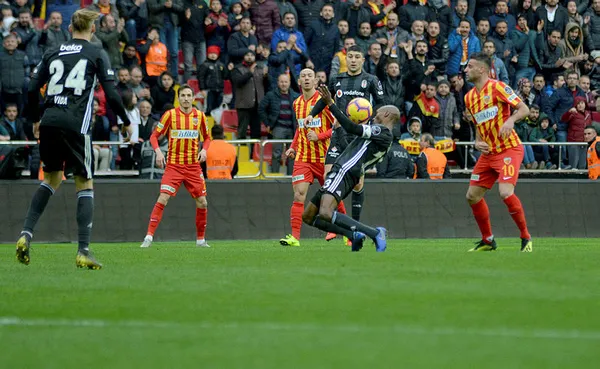 Beşiktaş, Kayseri deplasmanından beraberlikle döndü