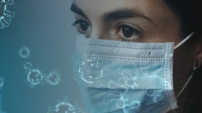 Yeni dönemi başlattılar! Maske zorunluluğu kaldırıldı