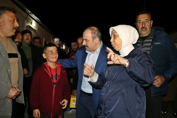 Sanayi ve Teknoloji Bakanı Mustafa Varank’tan muhalefete yalan siyaset tepkisi! Çok ağır ifadeleri hak ediyor