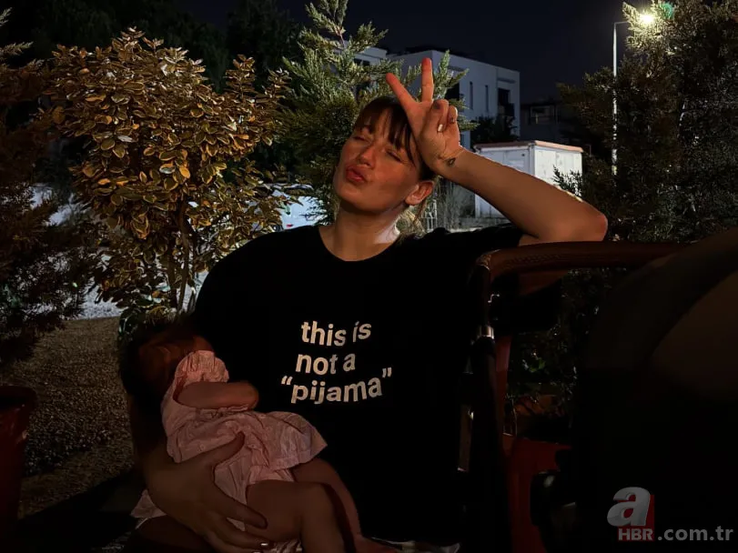 Gizem Karaca’dan minik kızı Leyla’ya neşeli yorum: “Oyunculuğa bakın 10/10” 6