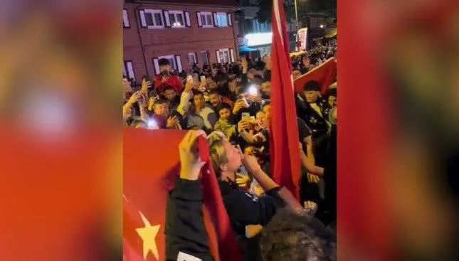 Gülümseten anlar! Bizim Çocukların zaferi Belçika polisine üçlü çektirdi