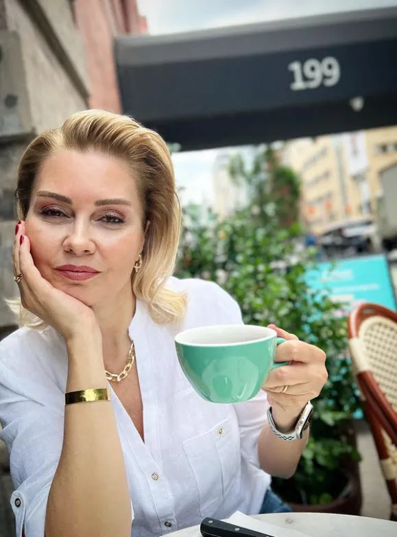 Didem Uzel ABD’ye dönmeme nedenini açıkladı: LGBT dayatmasına karşıyım