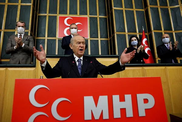 Son dakika | Devlet Bahçeli’den CHP ve HDP’li belediyelere çok sert tepki: Mutlaka el değiştirmeli