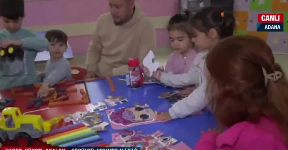 36 gün sonra Adana'da ders zili çaldı