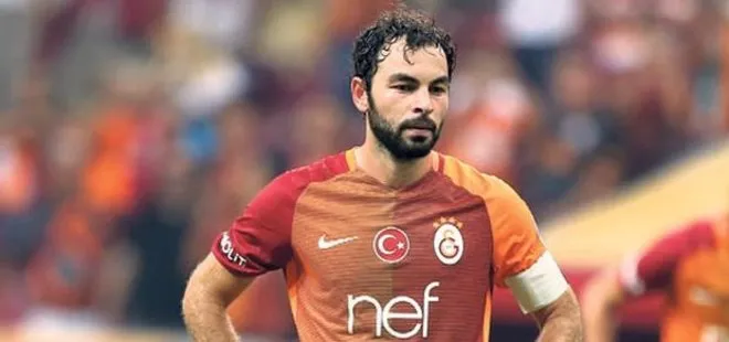 TARAFTAR SELÇUK İNAN'A SIRTINI DÖNDÜ