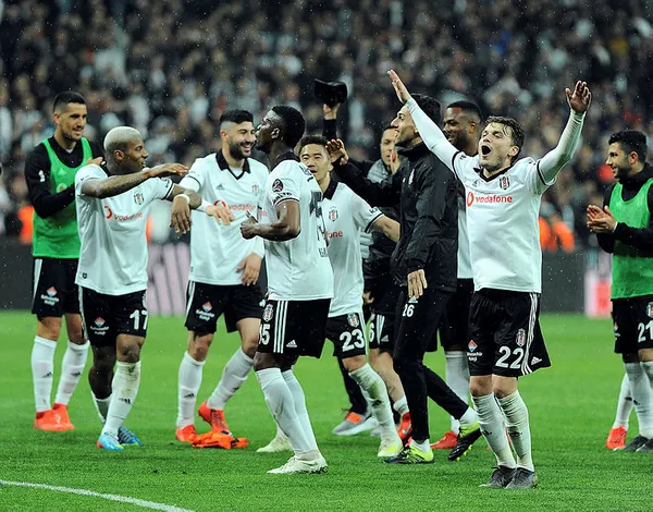 Beşiktaş'tan Medipol Başakşehir'e çelme! - 3