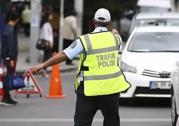 İstanbul'da bazı yollar trafiğe kapatıldı