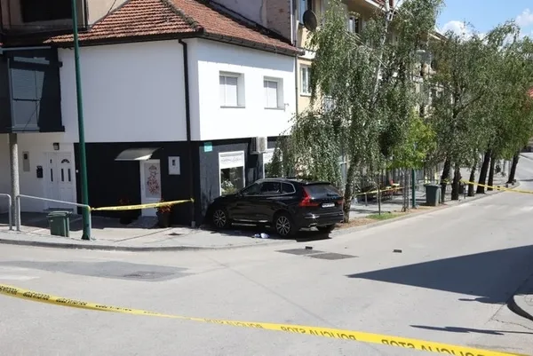 1691789931819.jpg Borsa Hersek'te kan donduran vahşet! Canlı yayında dehşet saçtı: Şimdi cinayetin neye benzediğini göreceksiniz - 1