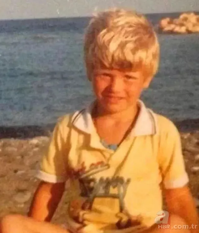 Kimi şarkıcı kimi oyuncu oldu! Ünlülerin çocukluk halleri görenleri şaşırttı 7