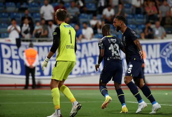 Kasımpaşa – Fenerbahçe 0-6 MAÇ SONUCU ÖZET