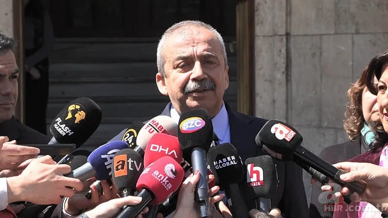 Sırrı Süreyya Önder evli mi, eşi kim? Sırrı Süreyya Önder'in kızı kimdir, kaç çocuğu var? 4