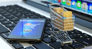 E-ticaret uygulamasına üye oldu binlerce lirasını kaptırdı