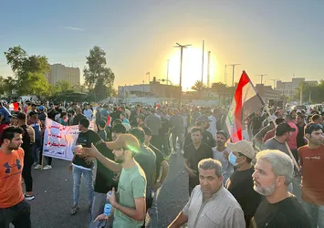SON DAKİKA: Irak’ta Meclis’e baskın