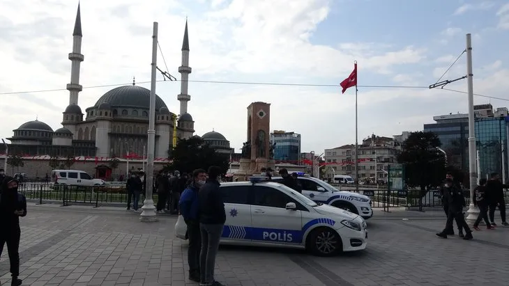 Son dakika | Taksim’de İBB zabıtaları seyyar satıcıyı kanlar içinde bıraktı