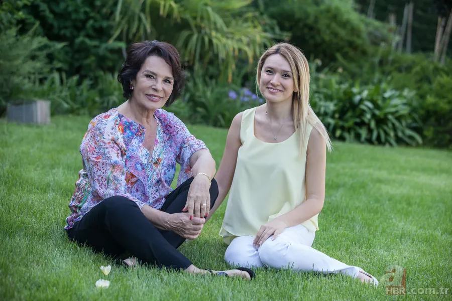 Hülya Koçyiğit: Ameliyat fobim var oradan sağ çıkamam diye korktum 1