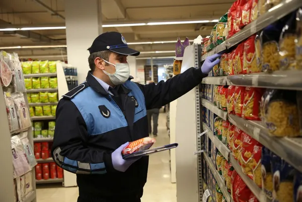 Market raflarına yeni düzenleme! Fahiş fiyatın önüne geçilecek