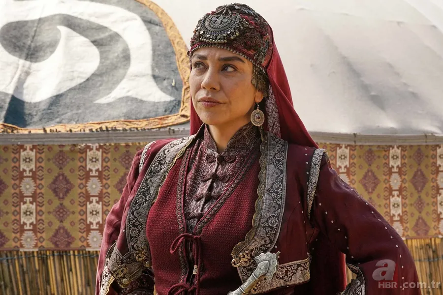 Kuruluş Osman’da Osman Bey Balgay’la kozlarını paylaşıyor! 10