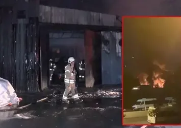 Bahçelievler'de, oto tamirhanesinde yangın