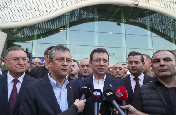 İşte isim isim İmamoğlu’nun troll ordusu! Kılıçdaroğlu’nun destekçisi CHP’yi karıştırdı