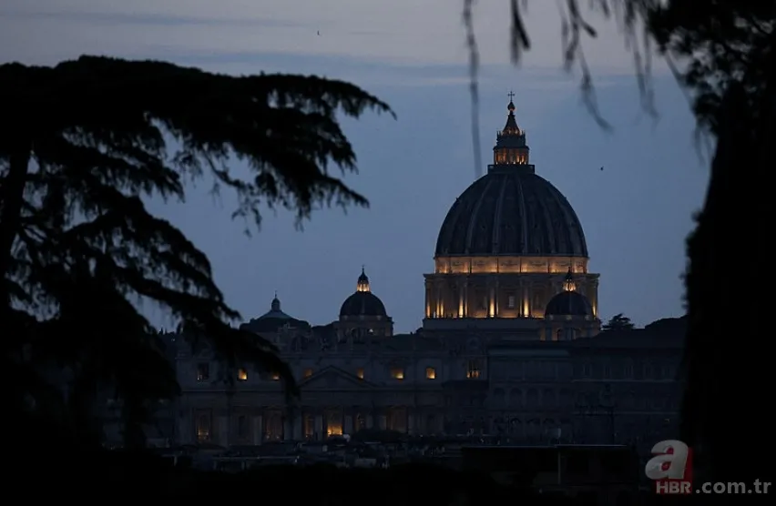 Papa gitti, koltuk savaşı kızıştı! Papalık yarışında ayak oyunları: Lobicilik hız kazandı 6