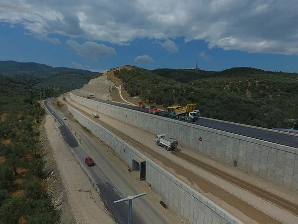 Son dakika: Dev proje hizmete giriyor: 50 dakikalık yol 5 dakikaya düşüyor! Başkan Erdoğan açılışını yaptı