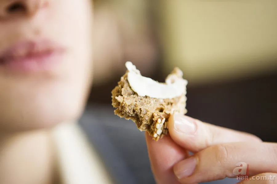 110 yaşındaki Şemsi nineden gençlere altın öğüt: Sofranızdan hiç eksik etmeyin 6