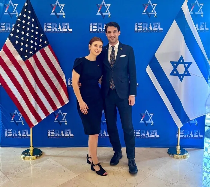 abdde-iki-israil-buyukelciligi-personeli-olduruldu-saldirganin-kimligi-belli-oldu-a-haber-olay-yerinde-1747895621266.jpg Öldürülen çiftin fotoğrafı Yaron Lischinsky ve Sarah Milgram ( Kaynak: İsrail yerel medyası)