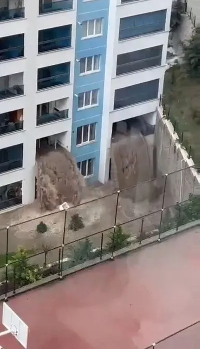 ABB’nin sosyal medya ekipleri yanlış hesapta! CHP’li belediye rezil oldu...