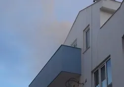 Bunalıma giren genç evi ateşe verdi!