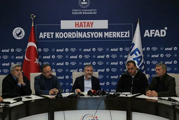 hazine-ve-maliye-bakani-nureddin-nebati-26-milyar-lira-afetzede-tasinma-destek-odemesi-gerceklestirdik-1680541478089.jpg Hazine ve Maliye Bakanı Nureddin Nebati: 2,6 milyar lira Afetzede Taşınma Destek Ödemesi gerçekleştirdik - 1