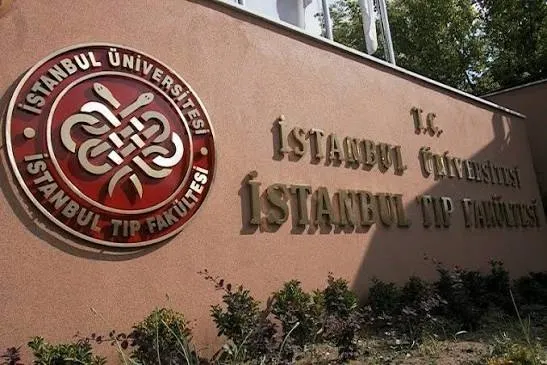 Çapa'da kadın tuvaletinde sapık paniği! Flaş patlayınca yakayı ele verdi - 3