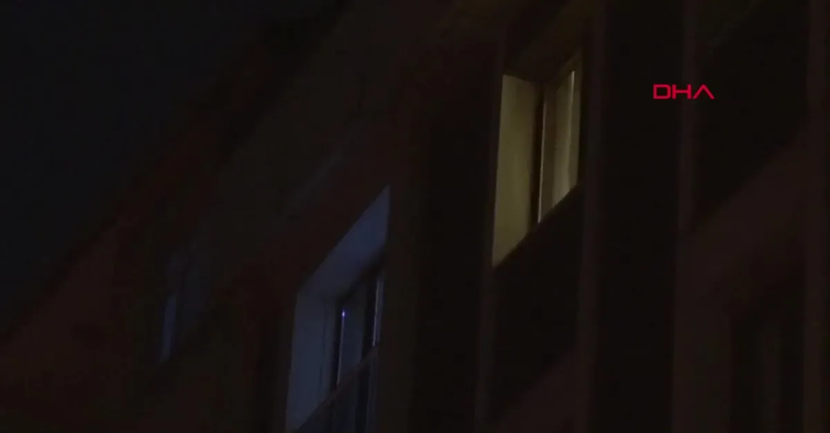İstanbul'da korkutan deprem! Video