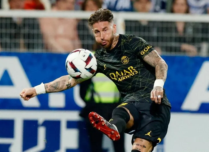 Galatasaray’dan tarihe geçecek transfer! Dünyaca ünlü stoper Aslan olma yolunda!