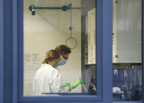 Kovid-19’a karşı buldukları aşının yüzde 90 etkili olduğunu duyuran BioNTech’e siber saldırı