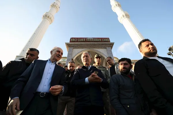 baskan-recep-tayyip-erdogan-mehmetcigin-ramazan-bayramini-kutladi-1682060760393.jpeg Başkan Recep Tayyip Erdoğan, Mehmetçiğin Ramazan Bayramını kutladı - 1