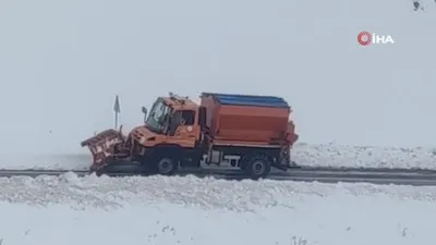 Van’da kar yağışı ve sis