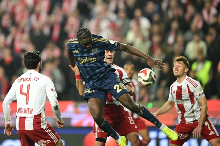 a-haber-ekranlarinda-kupa-soleni-futbolseverler-icin-maraton-basliyor-1772464991547.jpg A Haber ekranlarında kupa şöleni: Futbolseverler için maraton başlıyor - 8