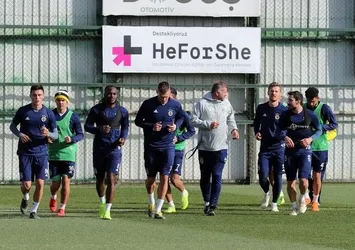 Fenerbahçe'de yer yerinden oynadı