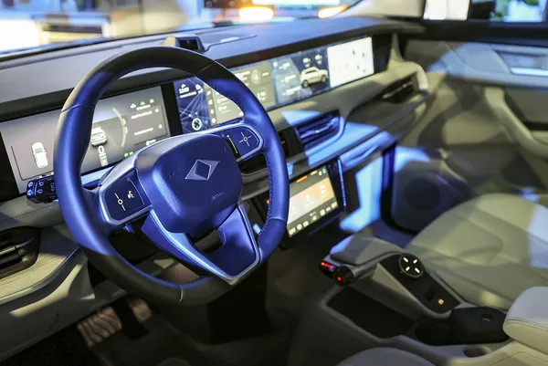 TOGG’da yeni modeller ilk kez görüntülendi! C-Sedan ve C-X Coupe geliyor! İşte yollara çıkacakları tarih...