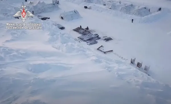 Rusya ve ABD'den kritik yakınlaşma! Dünya havadaki kapışmayı izledi - 16