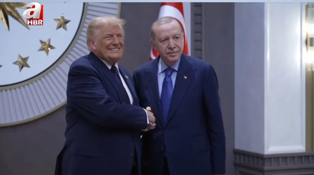 Tarihi NATO Zirvesi'nde neler yaşandı?