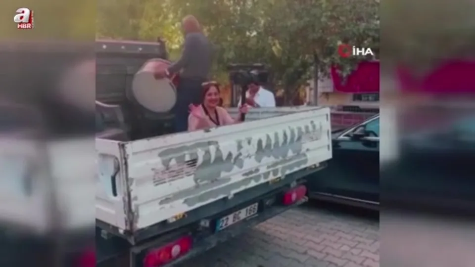 Düğün kameramanının zor anları kamerada