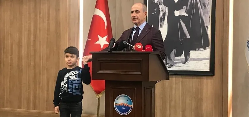 CHP'li Hasan Akgün'den tepki çeken hareket