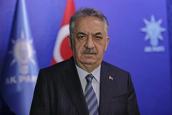 Son dakika: AK Parti’den Başkan Erdoğan’ın adaylığıyla ilgili tartışmalara net yanıt: Yapay gündem! Hukuki problem yok