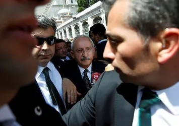 Şehit cenazesinde Kılıçdaroğlu'na kurşun atıldı