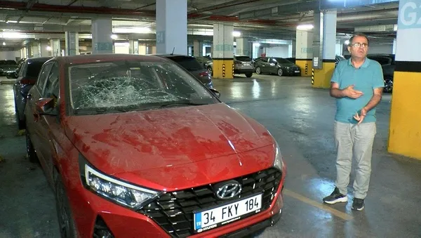 1694318140192.jpeg İSPARK'ta büyük rezalet! Araçlar zarar gördü vatandaş CHP'li İBB'ye isyan etti: Kopyala yapıştır cevap verdiler - 1